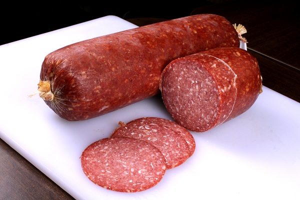 WHOLE GARLIC SALAMI